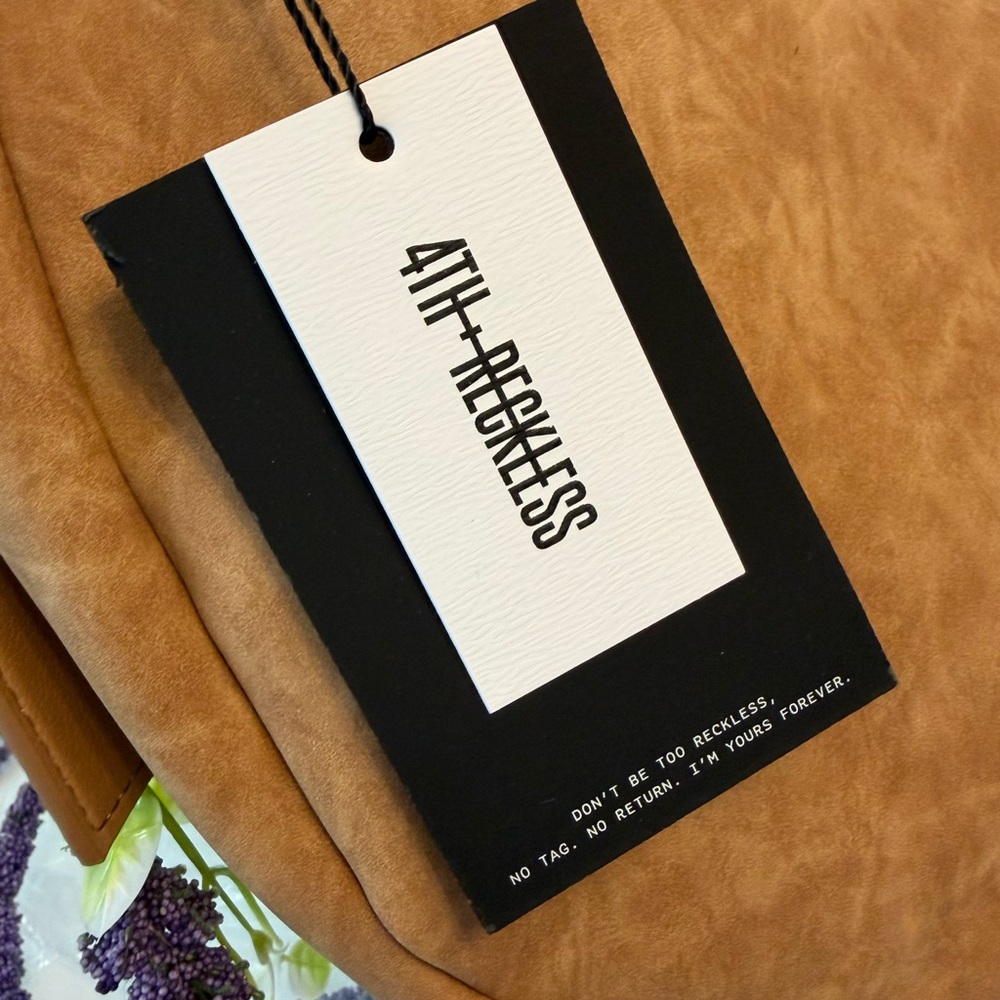 4th & RECKLESS Una Faux Suede Crescent Shoulder Bag - Picture 13 of 16